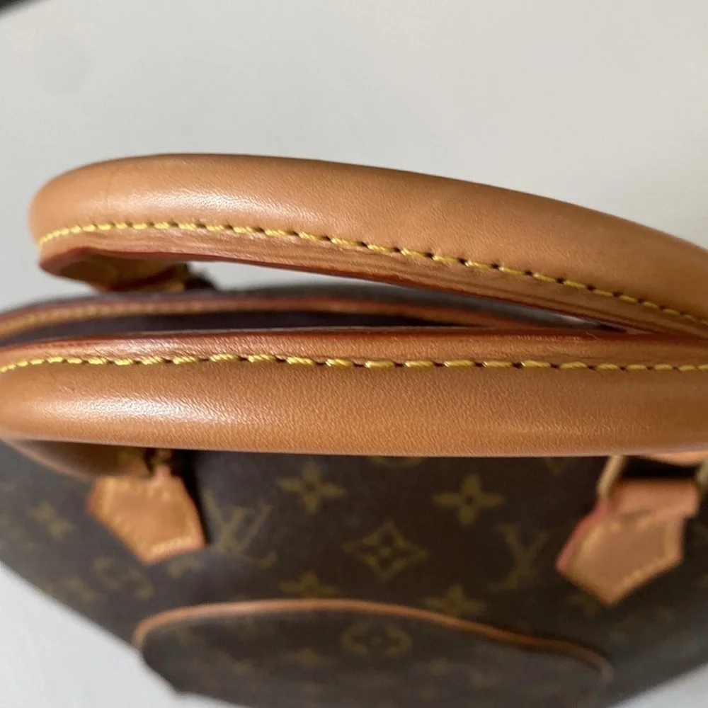 Louis Vuitton Ellipse GM Monogram Bag